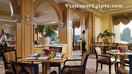 Fotografía del 🏨 Hotel Four Seasons Nile Plaza - 5* Top Lujo Fotografía del 🏨 Hotel Four Seasons Nile Plaza - 5* Top Lujo