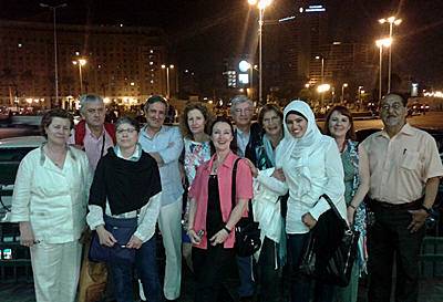 Fotografía de nuestro grupo en la Plaza Tahrir de El Cairo - Semana Santa