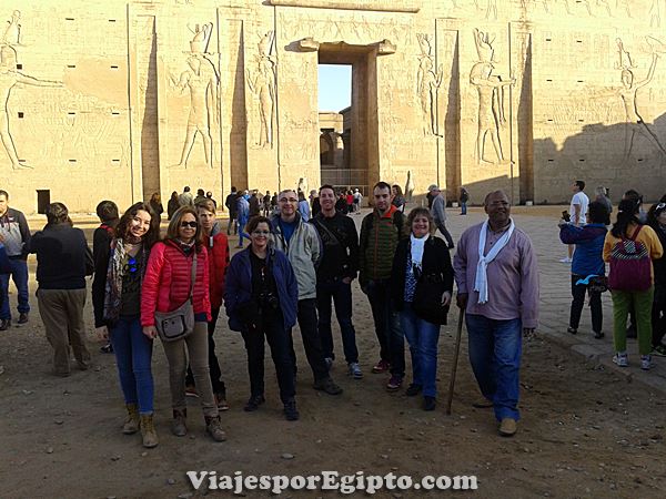 Fotografía de nuestro grupo de Fin de Año del 2015-2016 Fotografía de nuestro grupo de Fin de Año del 2015-2016
